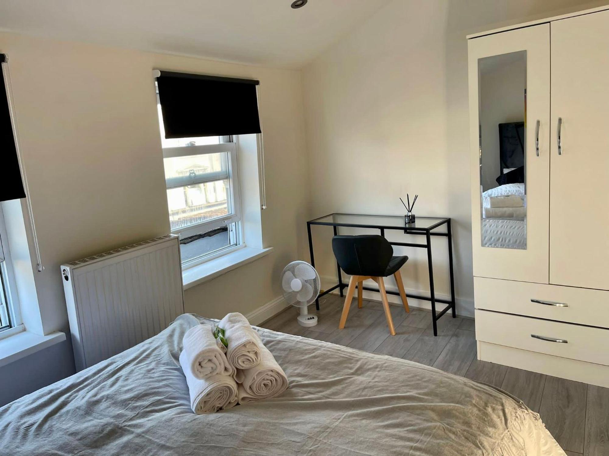Shoreditch Rooms - Apartments And Rooms In The City 런던 객실 사진