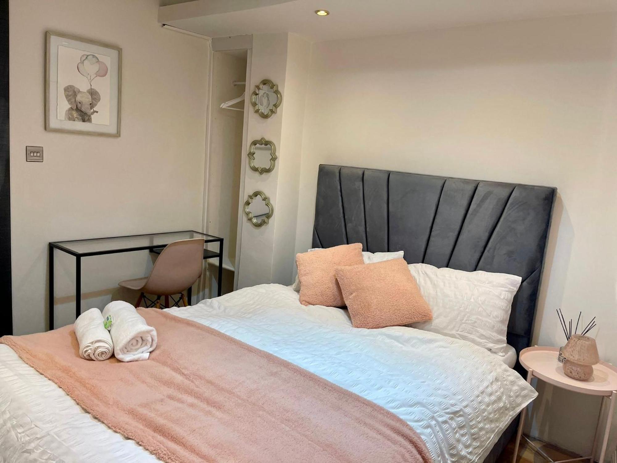 Shoreditch Rooms - Apartments And Rooms In The City 런던 객실 사진