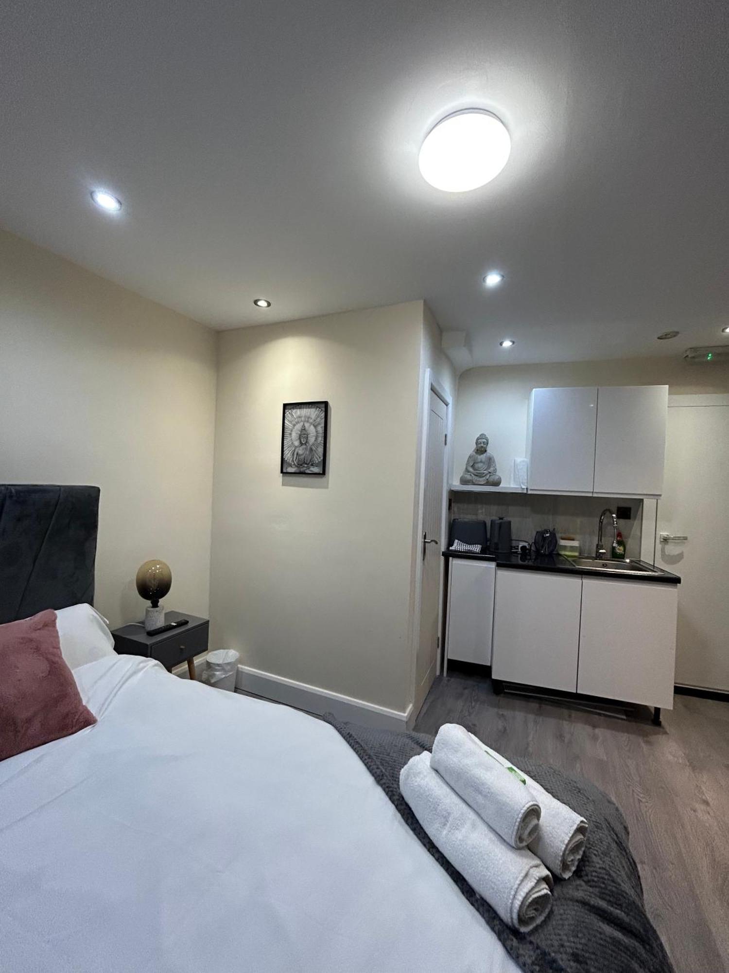Shoreditch Rooms - Apartments And Rooms In The City 런던 외부 사진